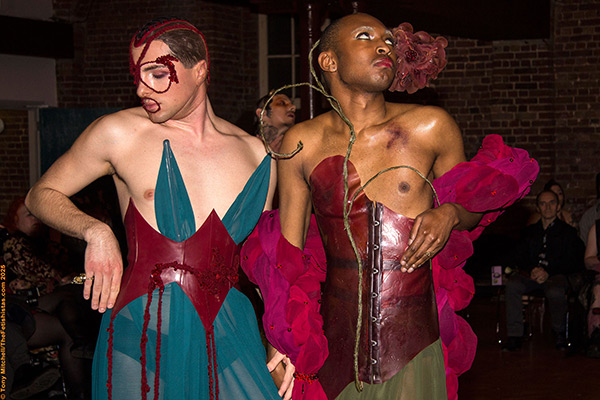 FADE IN DECAY: METAMORPHOSIS performers @m_our_y (left) and @domjoshuamurray (photo: Tony Mitchell)