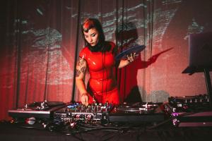 Lash Debut Aug-2025 – Shows